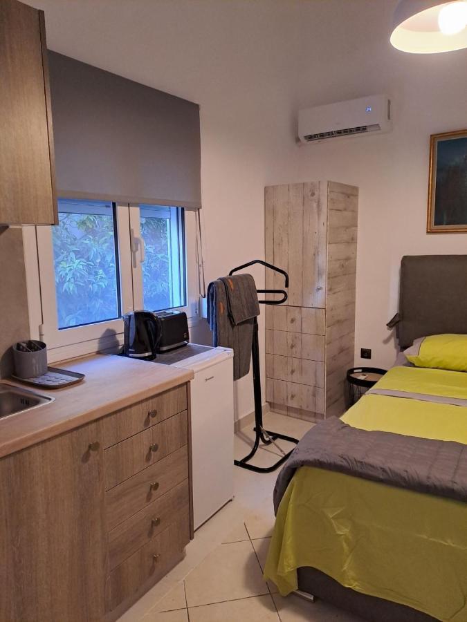 Anafis Cozi Apartment Athens Ngoại thất bức ảnh