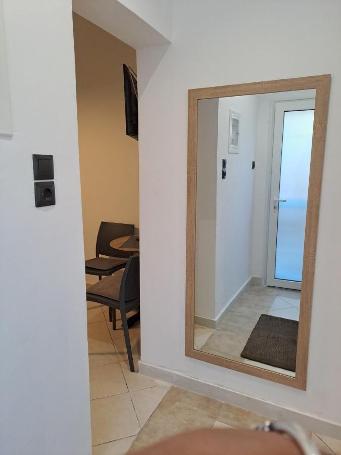 Anafis Cozi Apartment Athens Ngoại thất bức ảnh