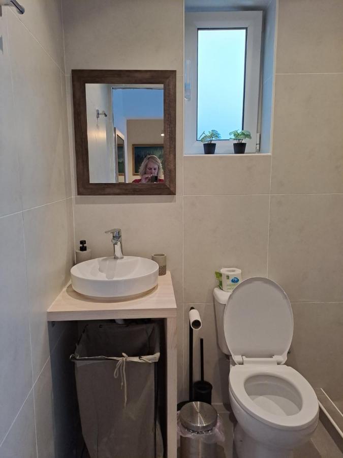 Anafis Cozi Apartment Athens Ngoại thất bức ảnh